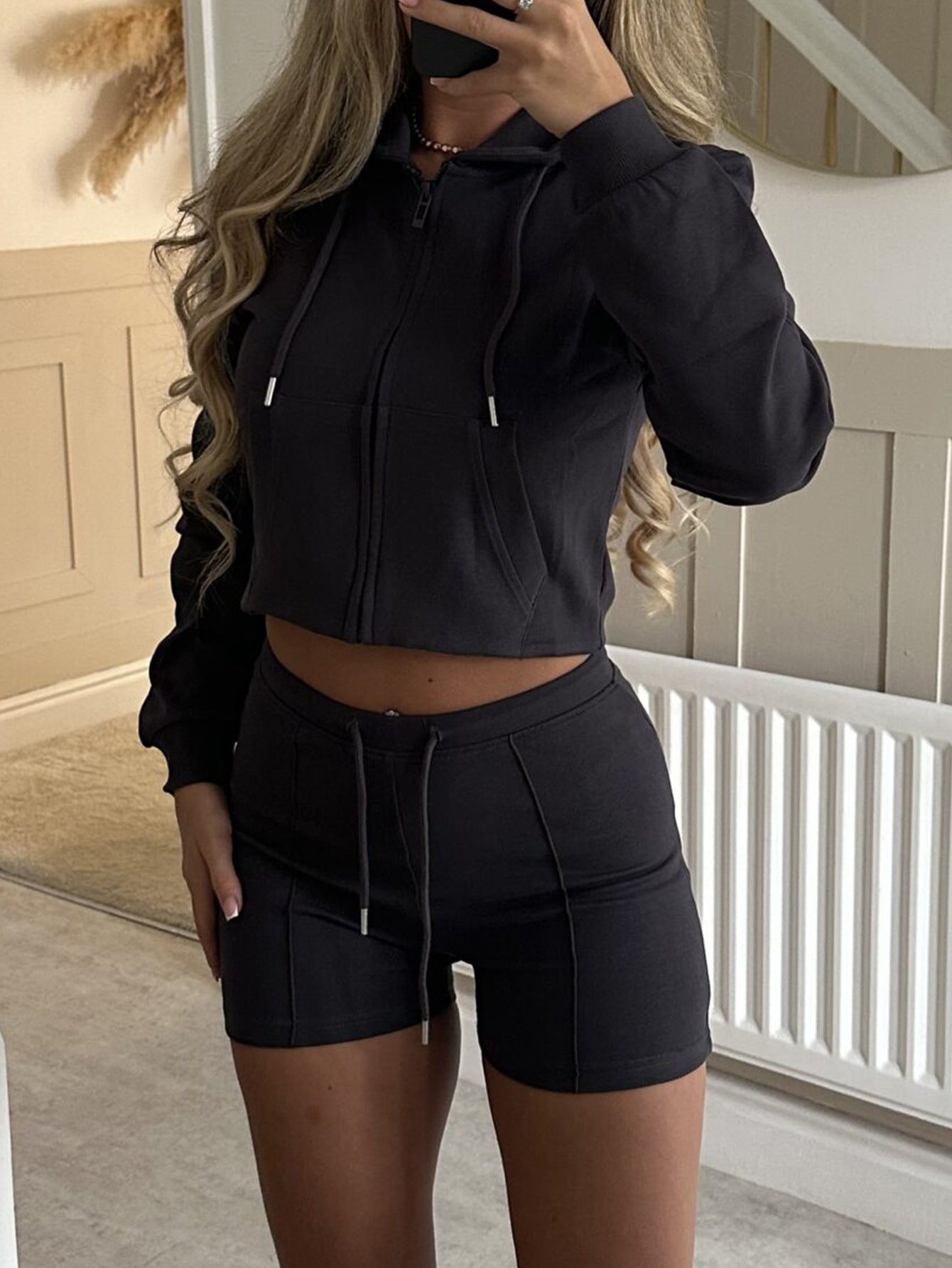 Women's Sports Fleece And Shorts Two-piece Set